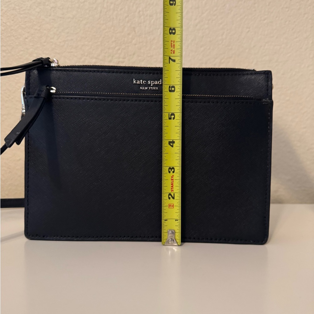 Kate Spade black leather crossbody bag and matching zip coin wallet. - Picture 7 of 9